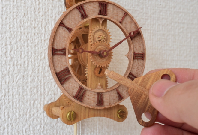 木時計工房 木製歯車の機械式時計